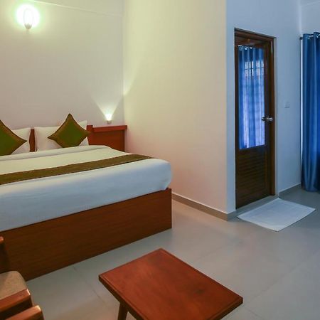 Phoenix Holidays Kochi Eksteriør billede