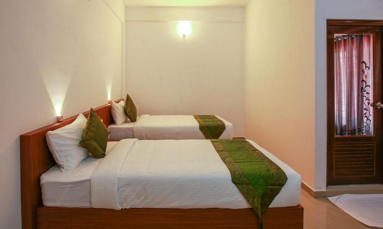 Phoenix Holidays Kochi Eksteriør billede
