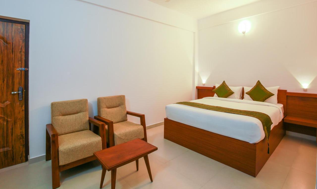 Phoenix Holidays Kochi Eksteriør billede