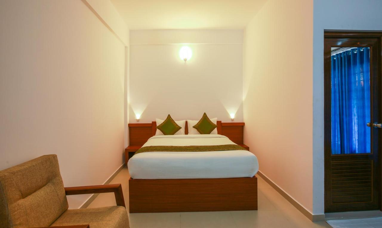 Phoenix Holidays Kochi Eksteriør billede